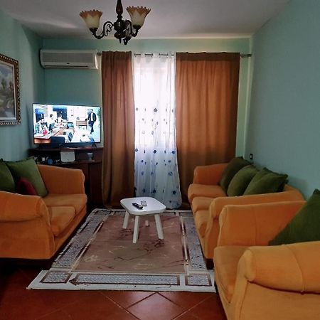 טיראנה Calmly, Spacious Apartment Next To Usa Embassy מראה חיצוני תמונה