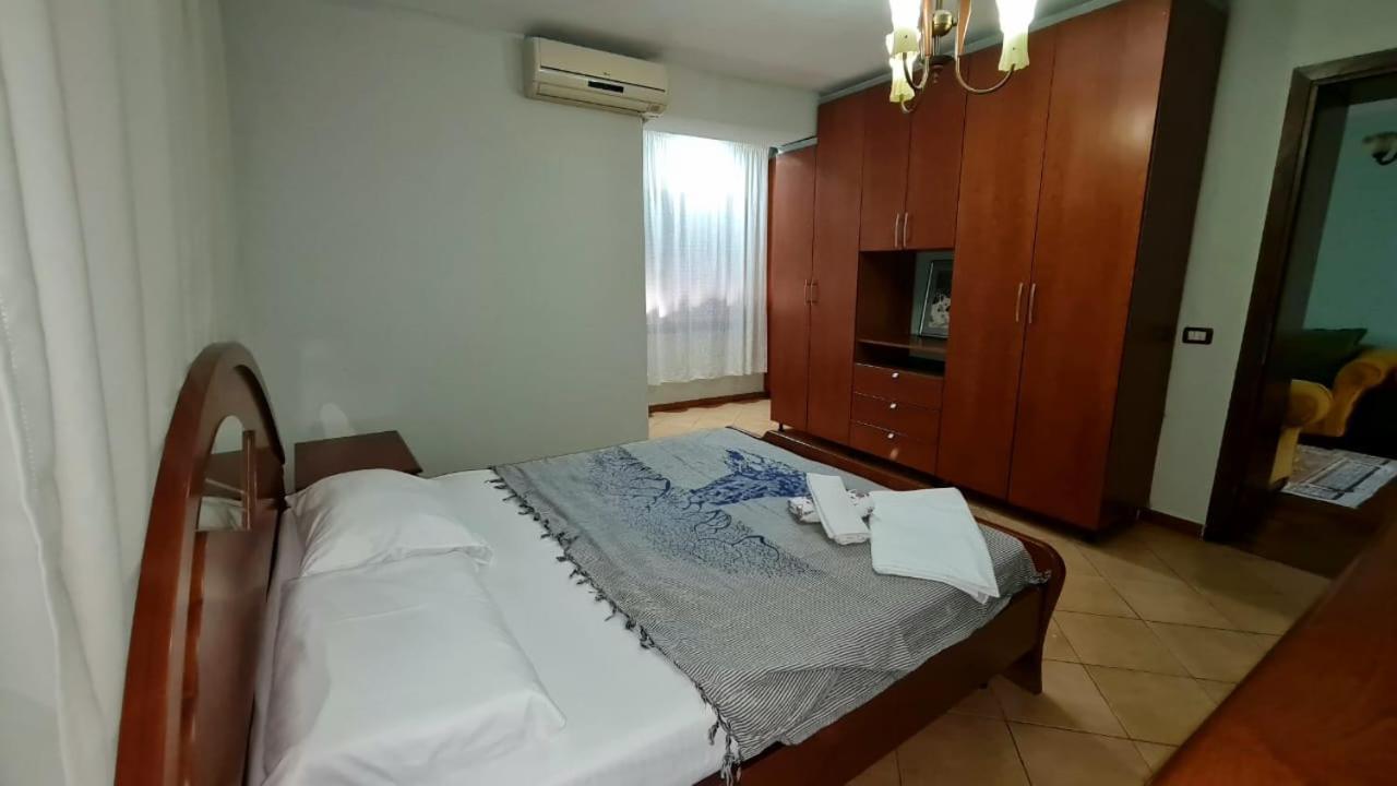 טיראנה Calmly, Spacious Apartment Next To Usa Embassy מראה חיצוני תמונה